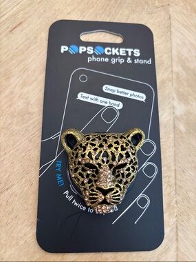 New custom PopSocket Gold and Black Leopard Head Phone Grip & Stand